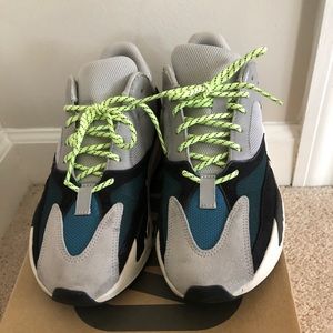 Yeezy 700 wave runner OG sz 9 adidas hype Kanye